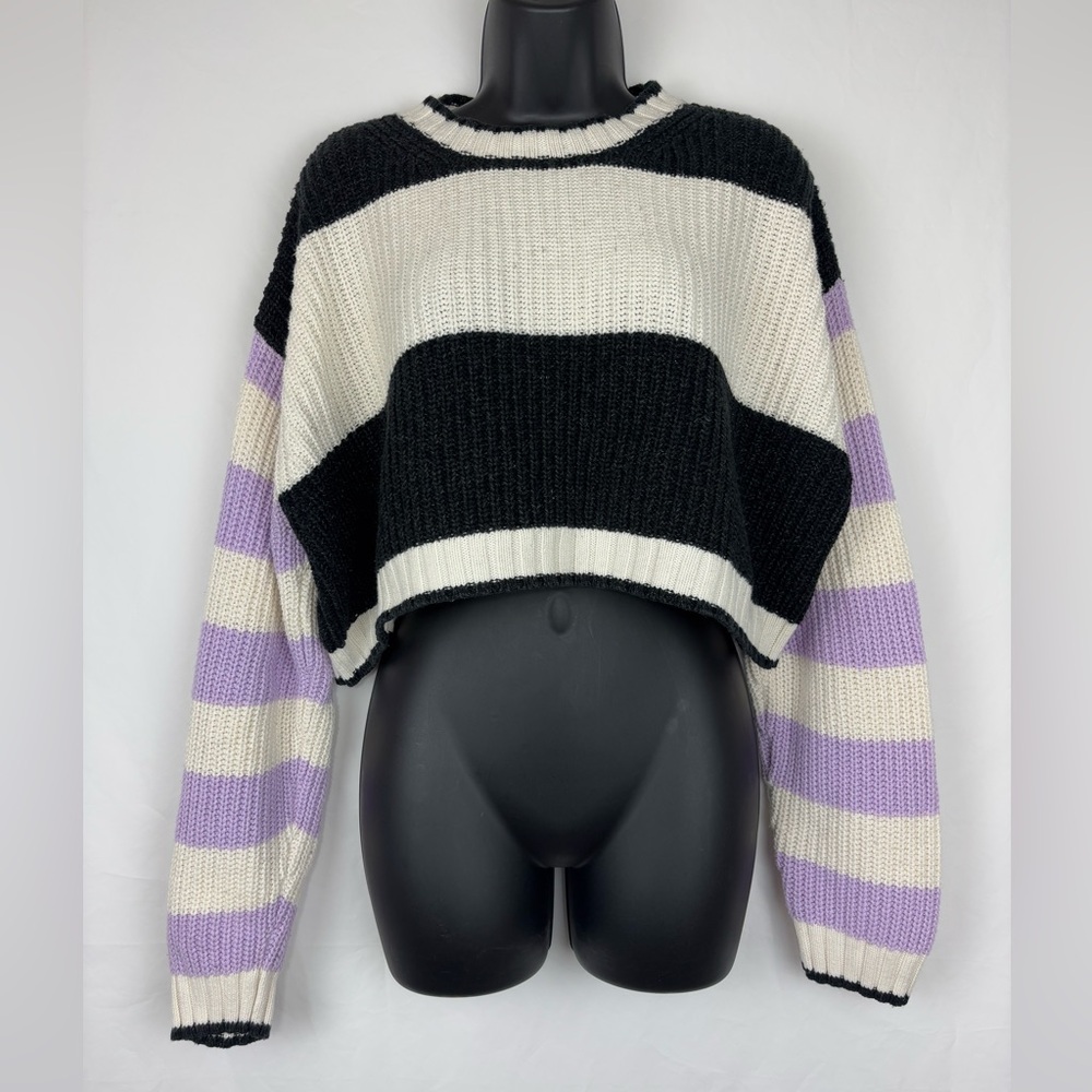American Eagle Striped AEO Knit Cropped Crewneck Sweater Women’s Size Medium